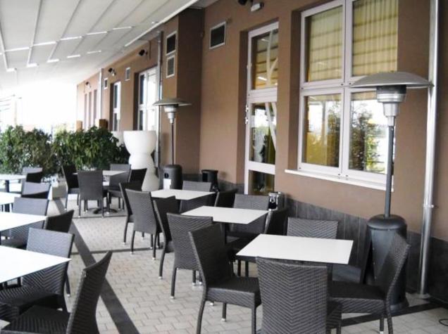 Eq Hotel Travagliato Dış mekan fotoğraf