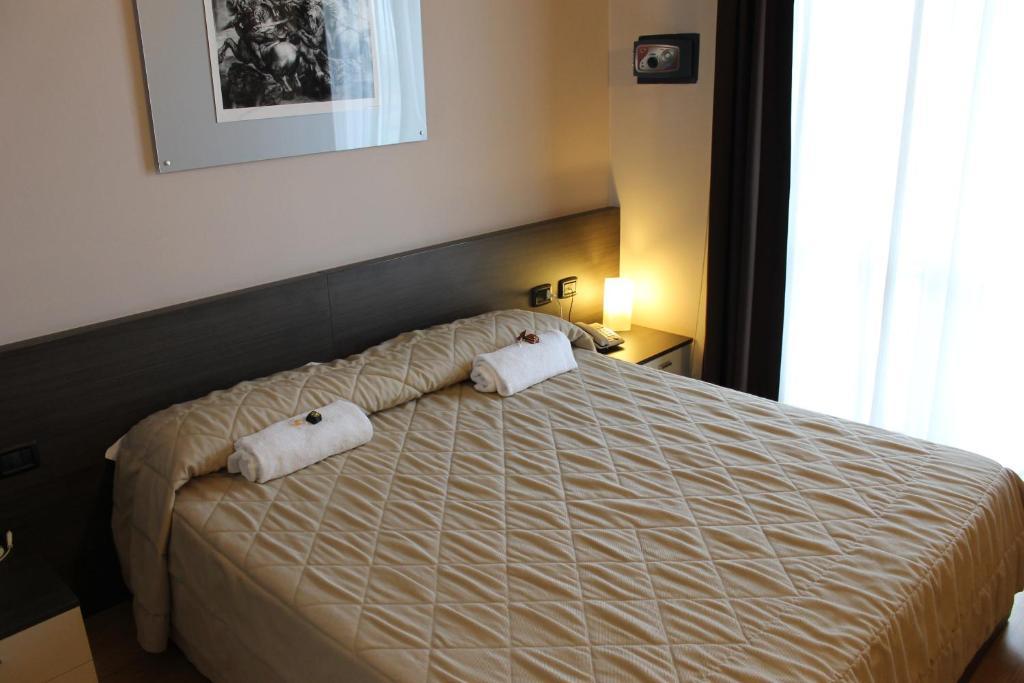 Eq Hotel Travagliato Oda fotoğraf